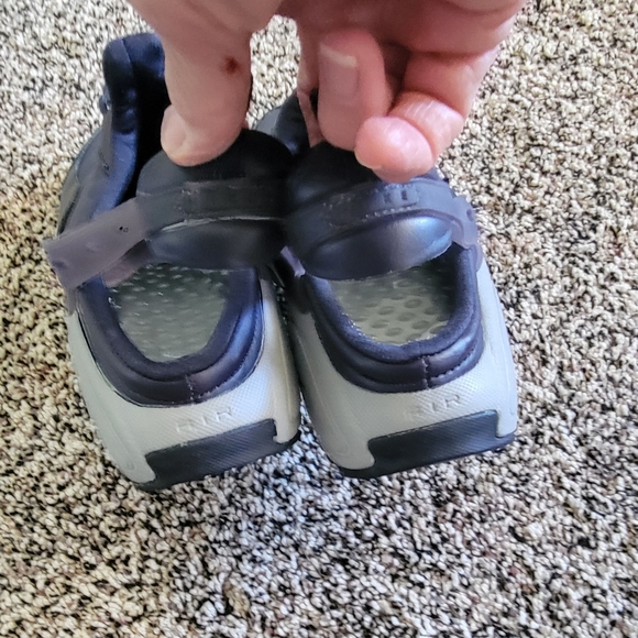 Nike sandals - Picture 8 of 8